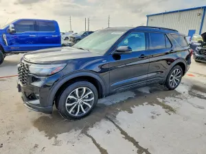 Ford Explorer 2.3L 4 2025