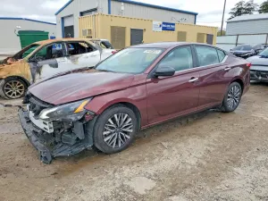 Nissan Altima 2.5L 4 2025