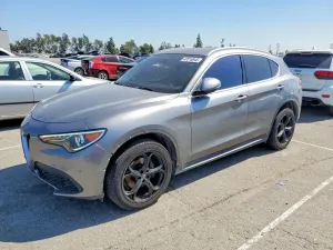Alfa Romeo Stelvio 2.0L 4 2018