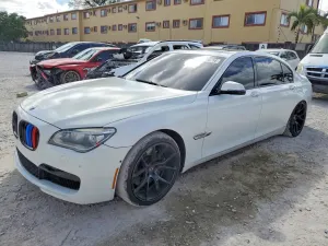 BMW 7 Series 4.4L 8 2014