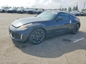 Nissan 370z 3.7L 6 2015