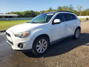 Mitsubishi Outlander 2.0L 4 2015
