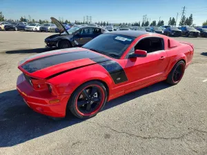 Ford Mustang 4.6L 8 2007
