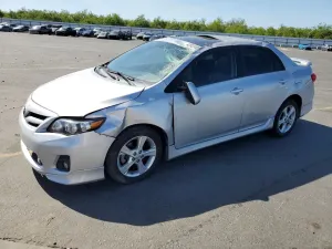 Toyota Corolla 1.8L 4 2011