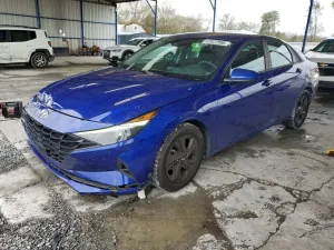 Hyundai Elantra 2.0L 4 2021