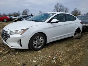 Hyundai Elantra 2.0L 4 2020