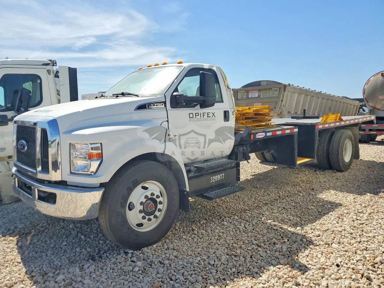 Ford F750 7.3L 8 2025