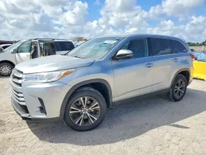 Toyota Highlander 3.5L 6 2019