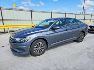 Volkswagen Jetta 1.4L 4 2021