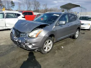 Nissan Rogue S 2.5L 4 2011