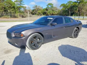 Dodge Charger 5.7L 8 2014
