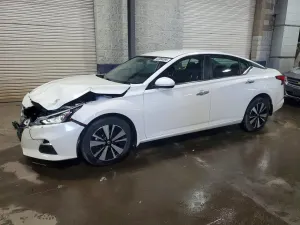 Nissan Altima 2.5L 4 2022