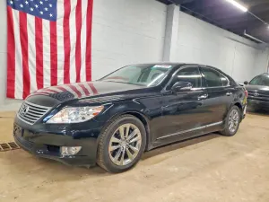 Lexus LS 4.6L 8 2012