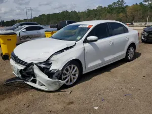 Volkswagen Jetta 1.8L 4 2014