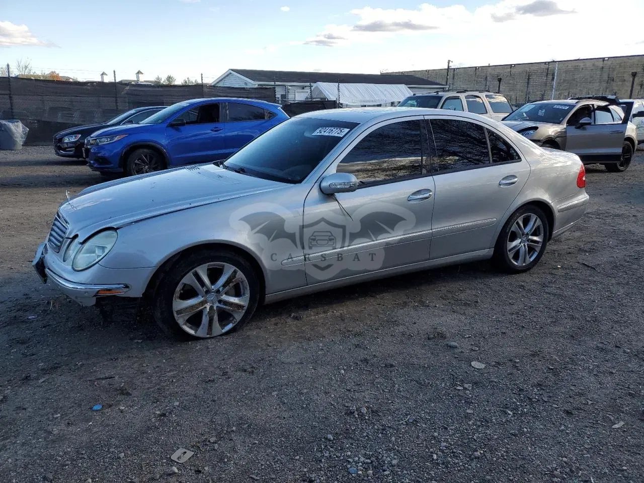 Mercedes-Benz E 5.0L 8 2003