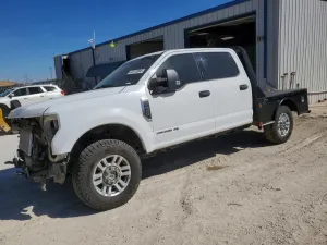 Ford F-250 6.7L 8 2017