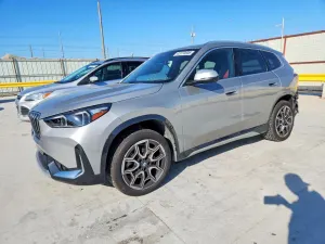 BMW X1 2.0L 4 2024