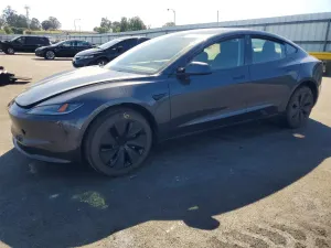 Tesla Model 3 2025