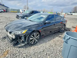 Nissan Altima 2.5L 4 2019