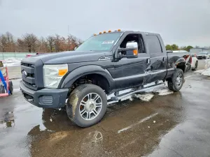 Ford F-250 6.2L 8 2015