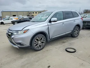 Mitsubishi Outlander 2.4L 4 2017