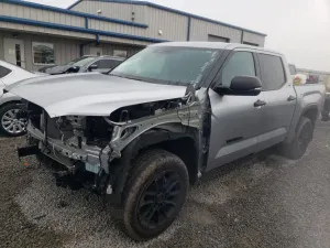 Toyota Tundra CREWMAX SR 3.4L 6 2024