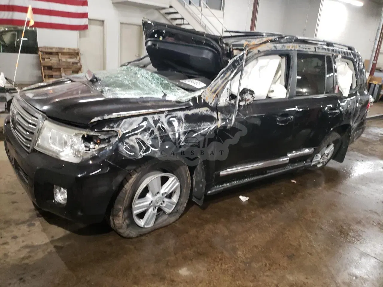 Toyota Land Cruiser 5.7L 8 2013