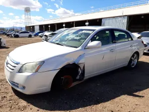 Toyota Avalon 3.5L 6 2005