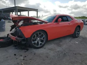 Dodge Challenger SXT 3.6L 6 2016