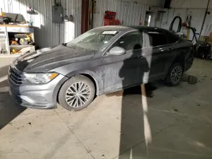 Volkswagen Jetta 1.4L 4 2019