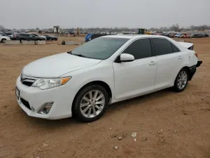 Toyota Camry BASE 2.5L 4 2012
