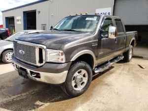 Ford F-350 SRW SUPER DUTY 6.0L 8 2006