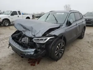 Volkswagen Tiguan S 2.0L 4 2024