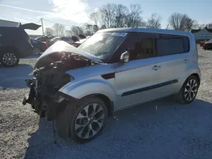Kia Soul 2.0L 4 2013