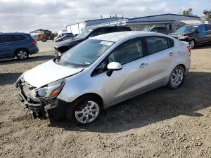 Kia Rio LX 1.6L 4 2015