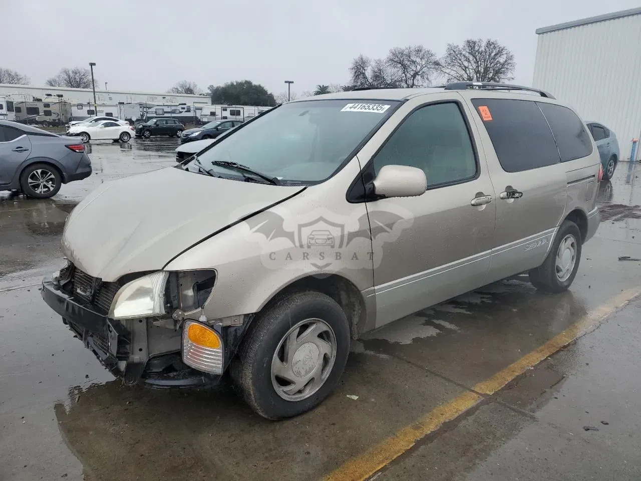 Toyota Sienna LE 3.0L 6 2002