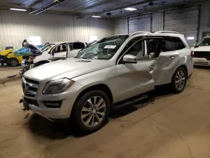 Mercedes-Benz GL 4.6L 8 2014