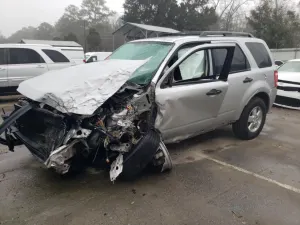 Ford Escape XLS 2.5L 4 2012