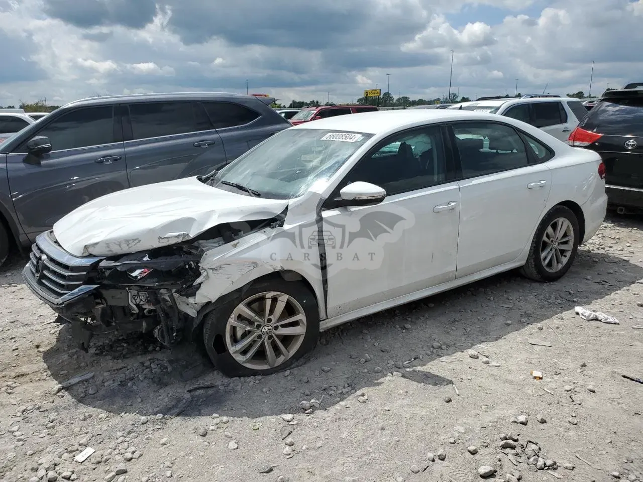 Volkswagen Passat S 2.0L 4 2021