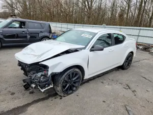 Dodge Avenger 2.4L 4 2014