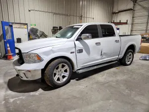 RAM 1500 5.7L 8 2015