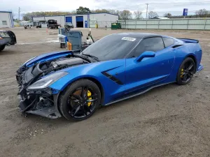 Chevrolet Corvette 6.2L 8 2015