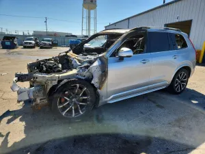 Volvo XC90 2.0L 4 2018