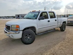 GMC Sierra 6.0L 8 2003