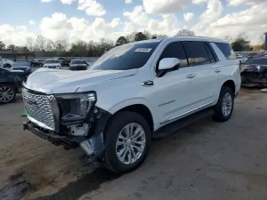 GMC Yukon 5.3L 8 2021
