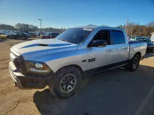 RAM 1500 5.7L 8 2015