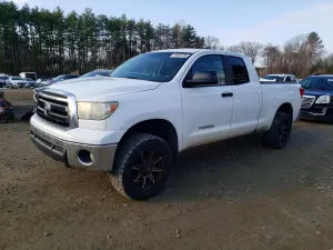 Toyota Tundra 4.6L 8 2012
