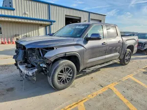 Toyota Tundra 3.4L 6 2024