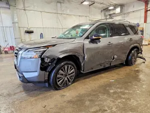 Nissan Pathfinder 3.5L 6 2024