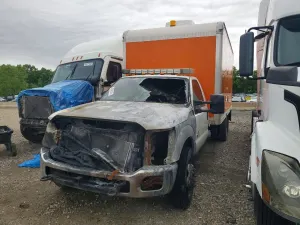 Ford F550 6.7L 8 2012
